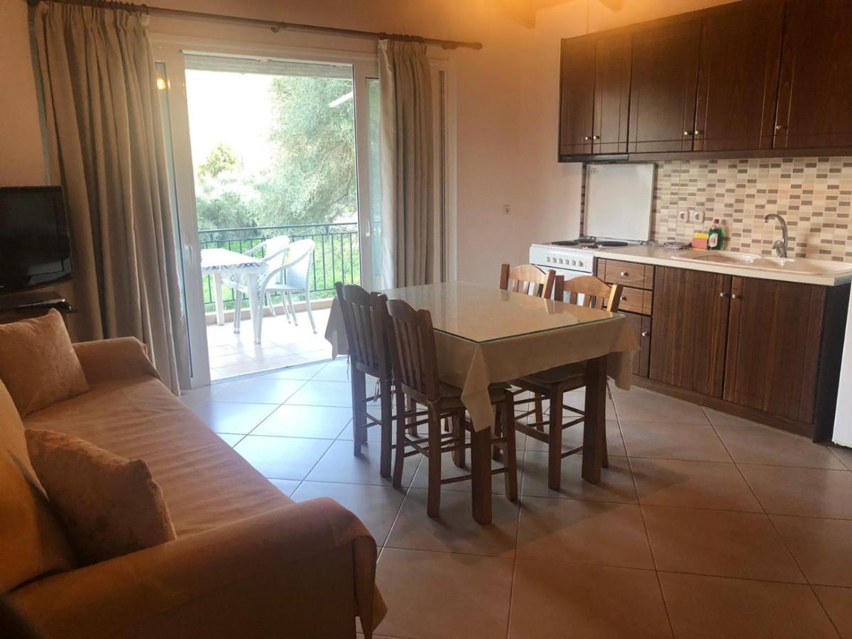 Zotos Studios Vasiliki  Luaran gambar