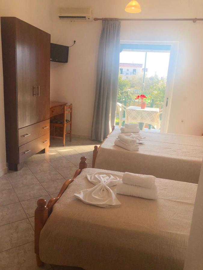 Zotos Studios Vasiliki  Luaran gambar