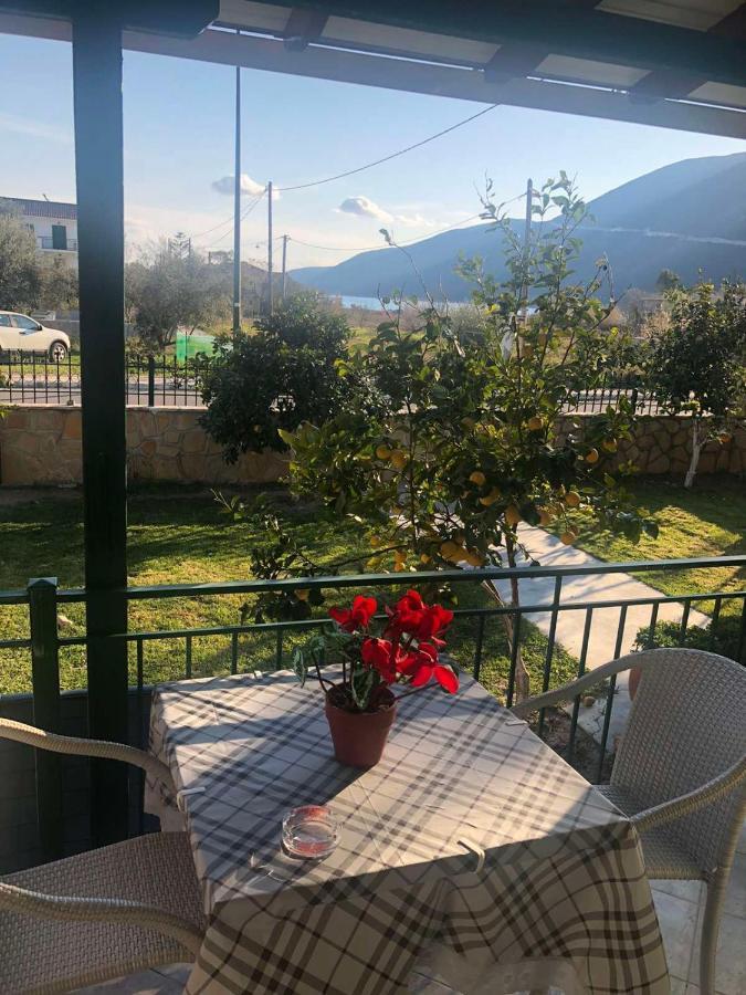 Zotos Studios Vasiliki  Luaran gambar